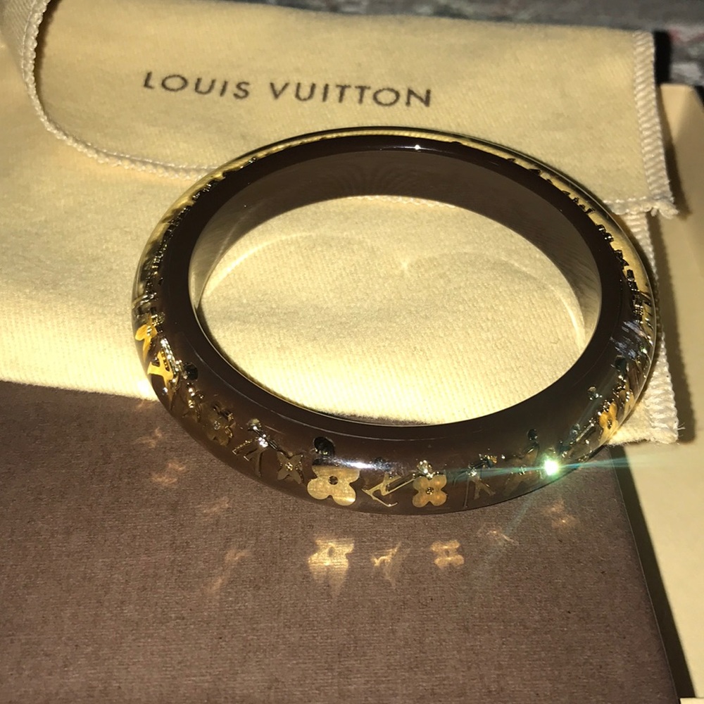🔸Authentic Louis Vuitton Inclusion bangle🔸